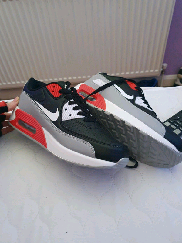 nike trainers gumtree